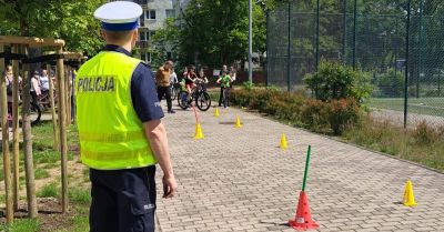 Policjanci ruchu drogowego w charakterze egzaminatorów