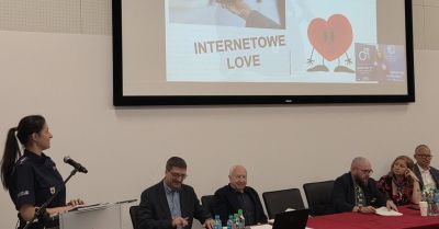 Policjanci biorą udział w konferencji naukowo-szkoleniowej