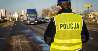 Pamięć ofiar wypadków drogowych przypomina o ostrożności